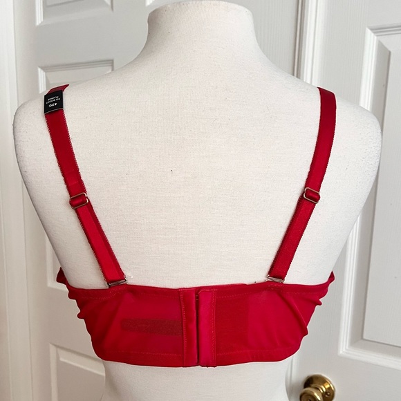 Torrid XO Boost Plunge Red Lace Caged 42C New - Picture 2 of 6